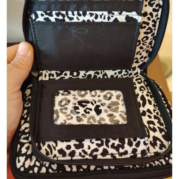 Vera Bradley On the Square Wristlet Crossbody Bag, Camocat Black White NWT - Picture 2 of 4